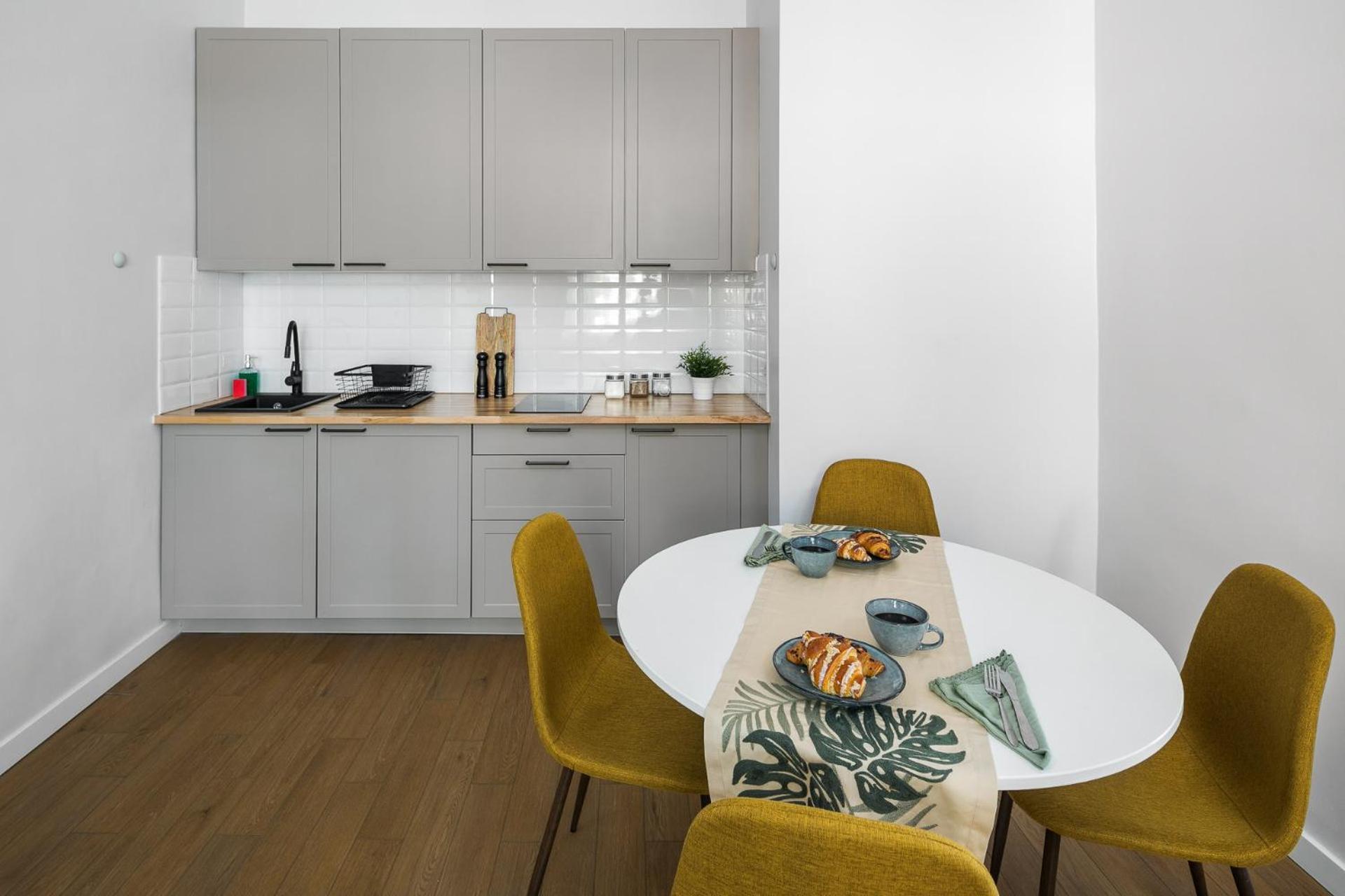 Modern & Cozy Flat - Near To Wawel Castle Leilighet Krasków Eksteriør bilde